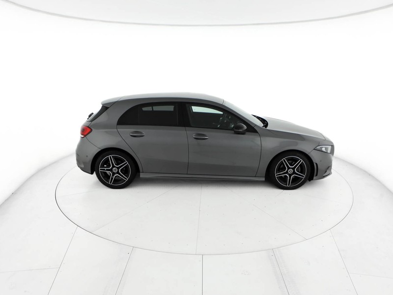 Mercedes Classe A 180 d premium auto diesel grigio