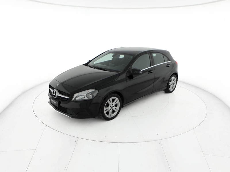 Mercedes Classe A 180 d business auto diesel nero