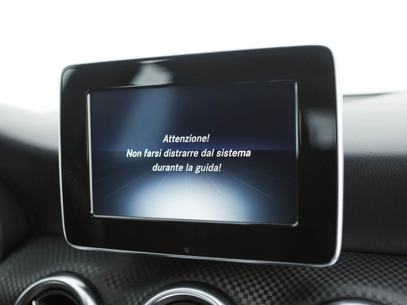 Mercedes Classe A 180 d business auto diesel nero