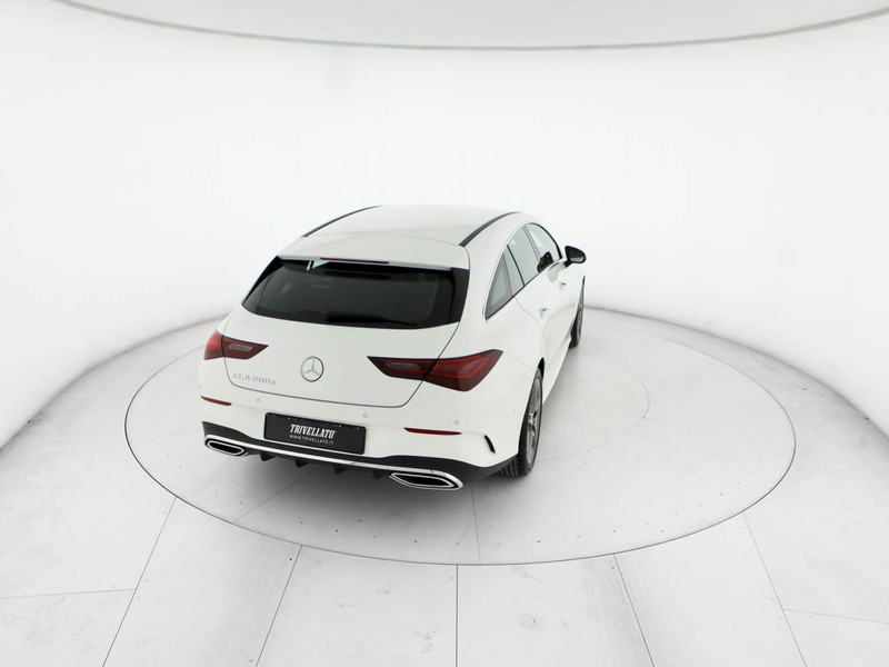 Mercedes CLA Shooting Brake  200 d amg line advanced plus auto diesel bianco
