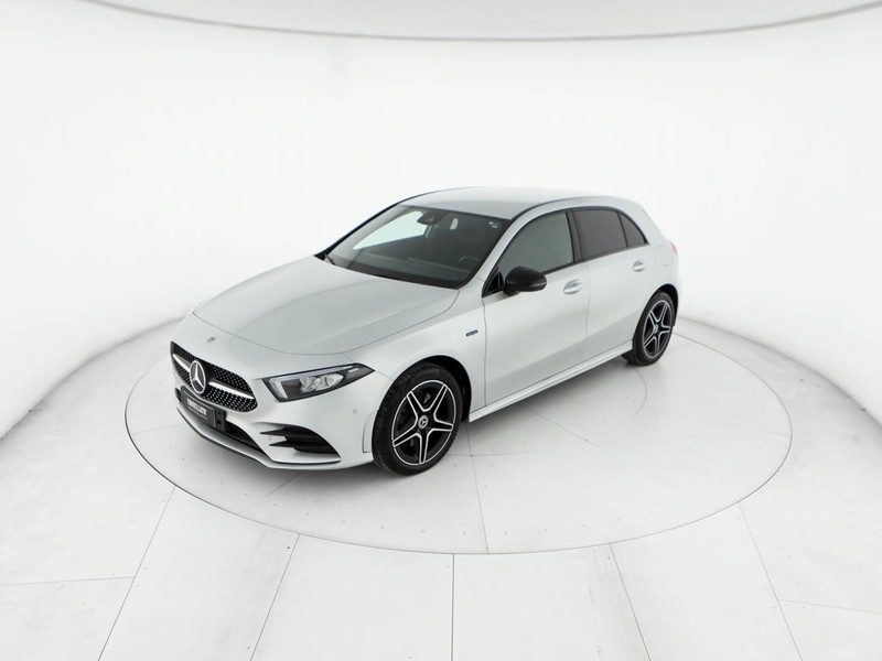 Mercedes Classe A 250 e phev (eq-power) premium auto ibrido argento