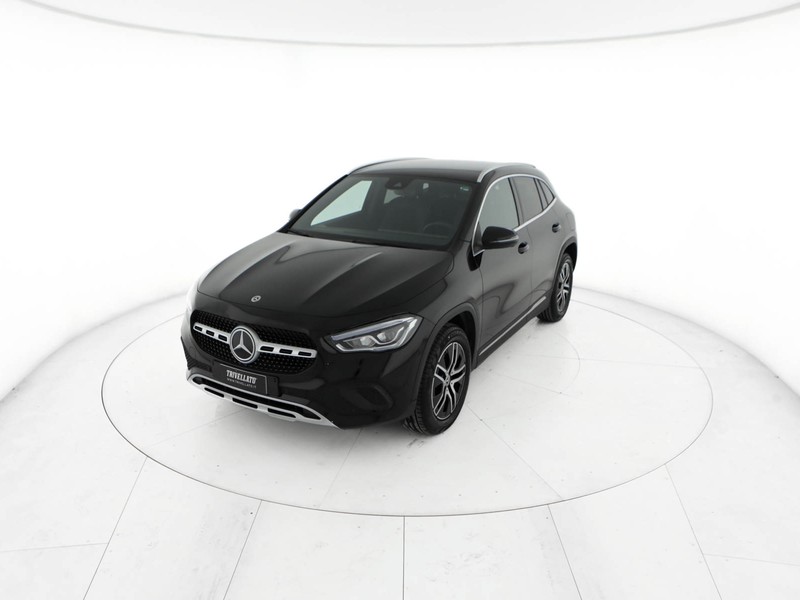 Mercedes GLA 250 e phev (eq-power) business extra auto