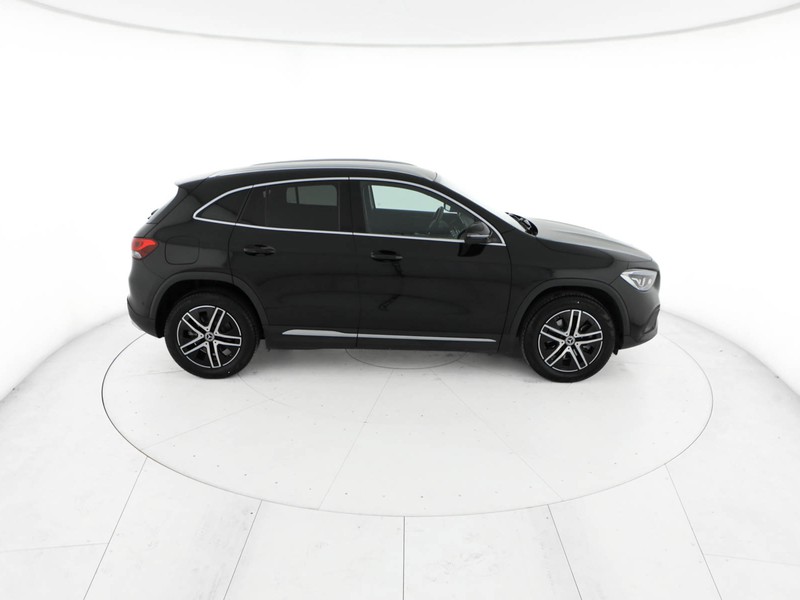 Mercedes GLA 250 e phev (eq-power) business extra auto ibrido nero