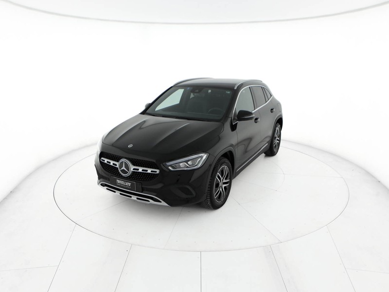 Mercedes GLA 200 d sport plus auto diesel nero