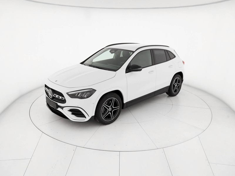 Mercedes GLA 200 d amg line advanced plus 4matic auto diesel bianco