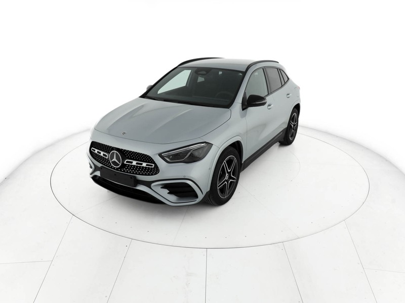 Mercedes GLA 200 d amg line advanced plus auto diesel argento