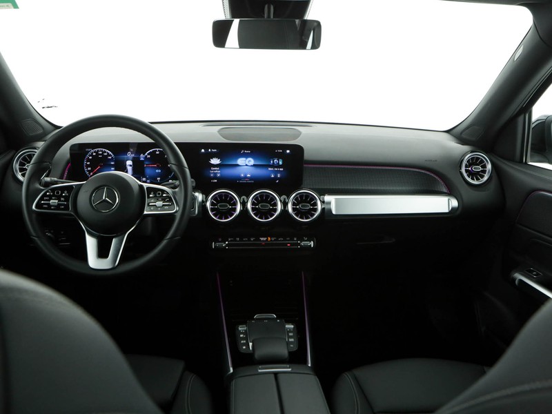 Mercedes EQB 250+ sport elettrica nero