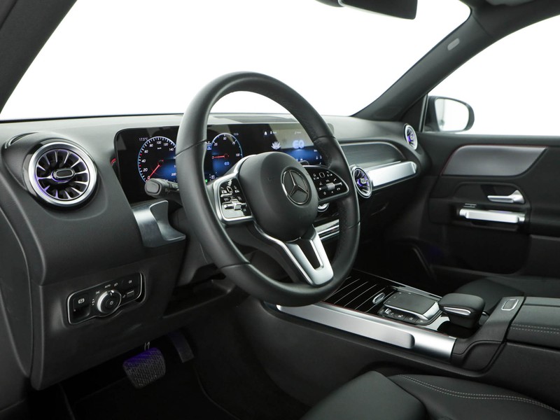 Mercedes EQB 250+ sport elettrica nero