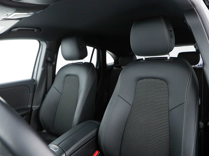 Mercedes GLA 200 d sport plus auto