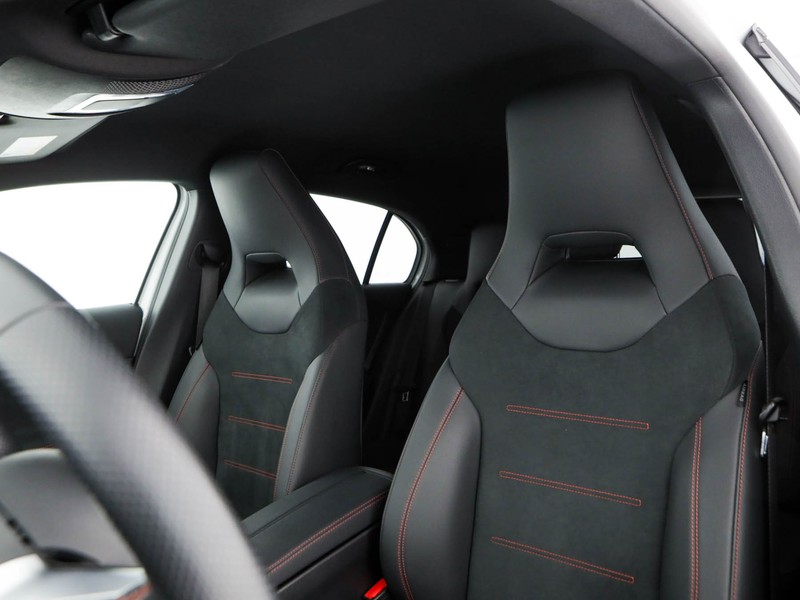 Mercedes Classe A 200 d amg line premium auto