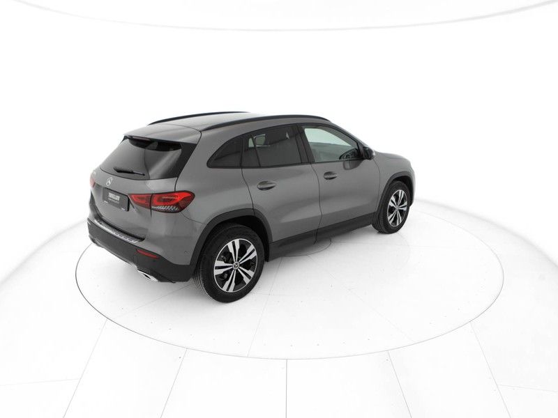 Mercedes GLA 200 d sport plus auto