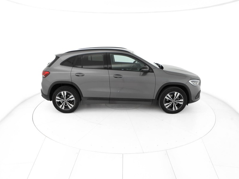 Mercedes GLA 200 d sport plus auto