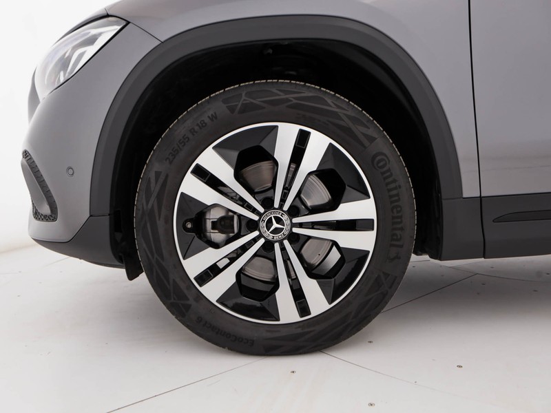 Mercedes GLA 200 d sport plus auto