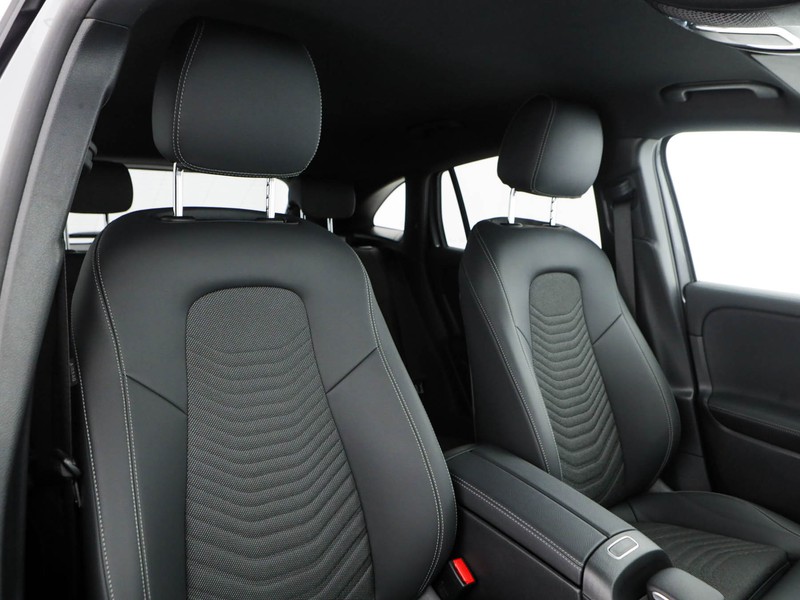 Mercedes GLA 200 d sport plus auto