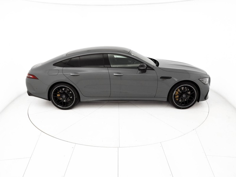 AMG GT-4 Mercedes-AMG Coup4 43 4MATIC+ Mil