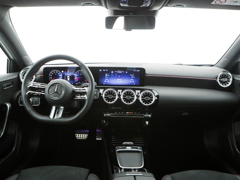 Mercedes Classe A 180 amg line advanced plus auto