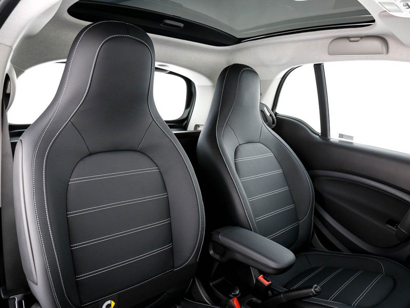 Smart Fortwo eq parisblue prime 22kw elettrica nero