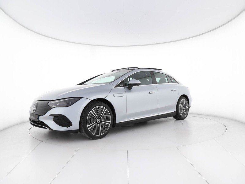 Mercedes EQE 300 premium tech edition