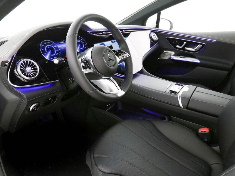 Mercedes EQE 300 premium tech edition
