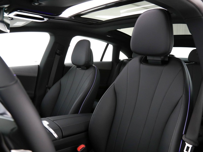 Mercedes EQE 300 premium tech edition