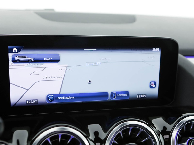 Mercedes Classe B 180 d amg line premium auto diesel argento
