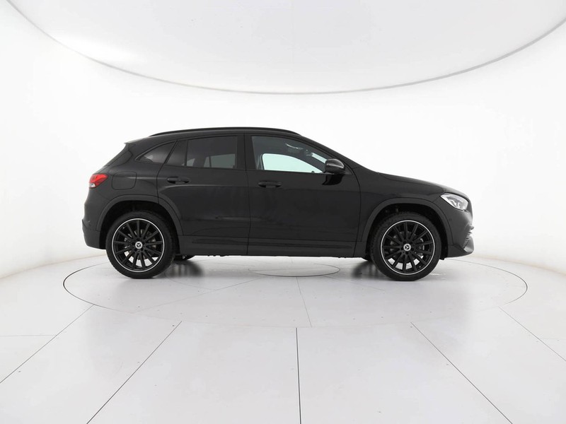 Mercedes GLA 250 e phev (eq-power) premium auto ibrido nero