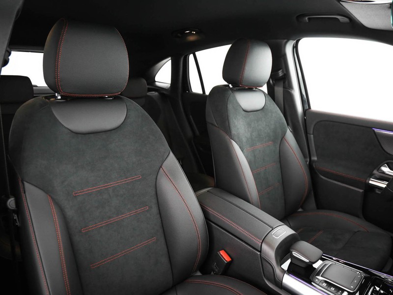 Mercedes GLA 250 e phev (eq-power) premium auto ibrido nero