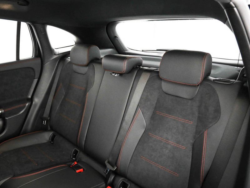 Mercedes GLA 250 e phev (eq-power) premium auto ibrido nero