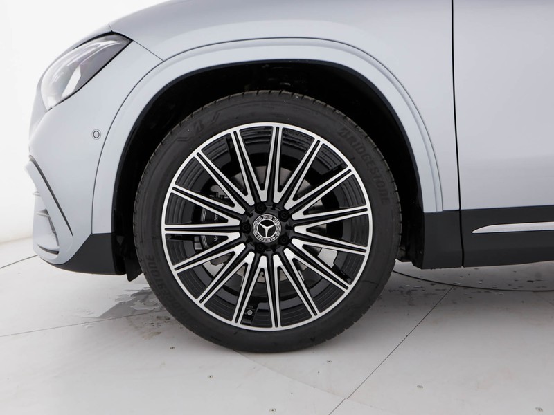 Mercedes GLA 200 d amg line advanced plus 4matic auto