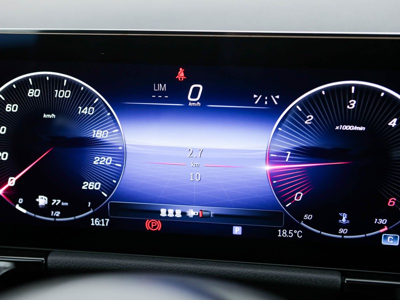 Mercedes GLA 200 d amg line advanced plus 4matic auto
