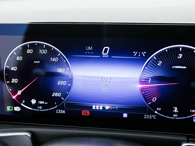 Mercedes GLB 200 d amg line advanced plus 4matic auto diesel grigio