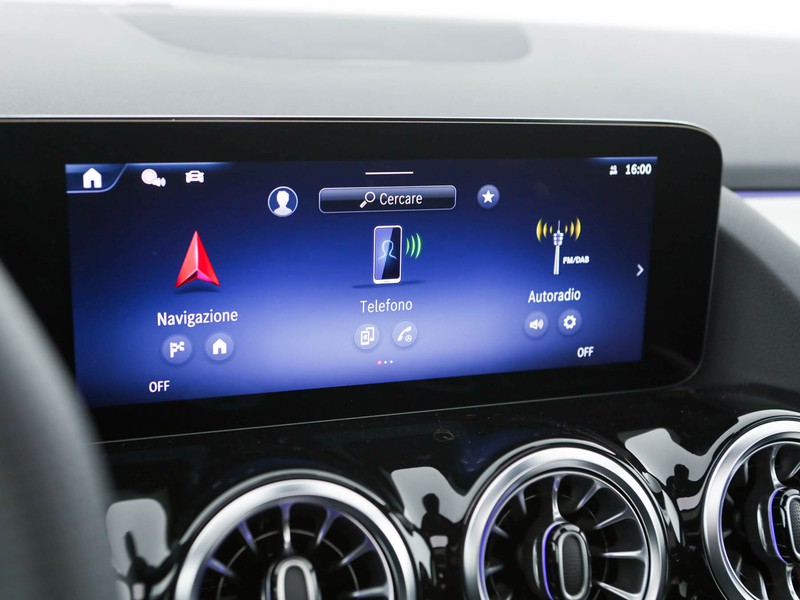 Mercedes GLA 200 d amg line advanced plus tech edition auto