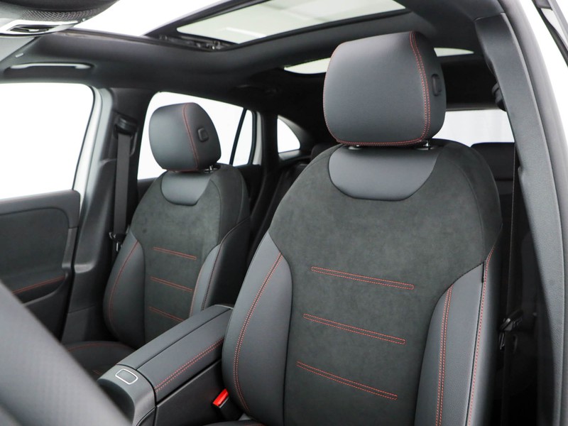 Mercedes GLA 200 d amg line advanced plus tech edition auto