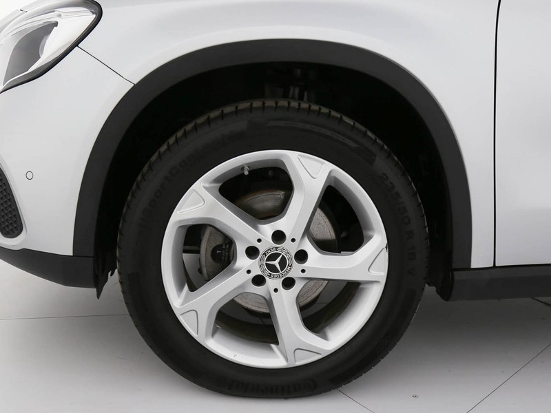 Mercedes GLA 200 d sport auto diesel argento