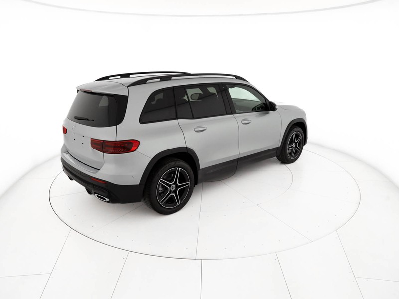 Mercedes GLB 180 d amg line advanced plus auto diesel argento
