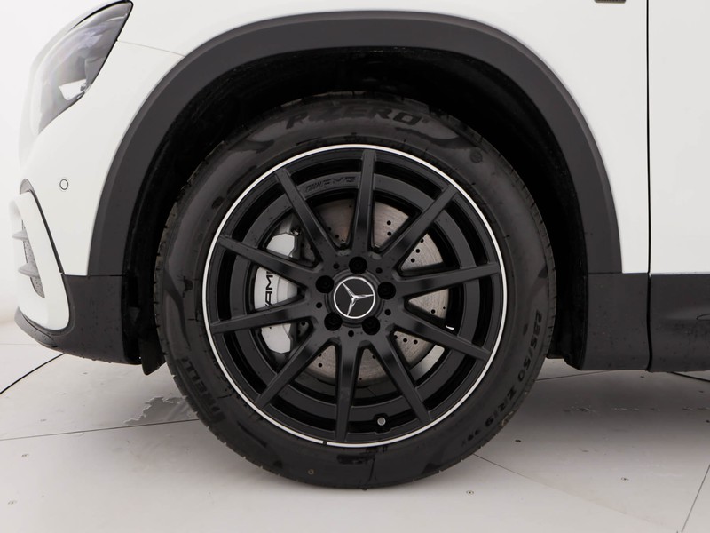 AMG GLB amg 35 amg line premium 4matic auto 7p.ti ibrido bianco