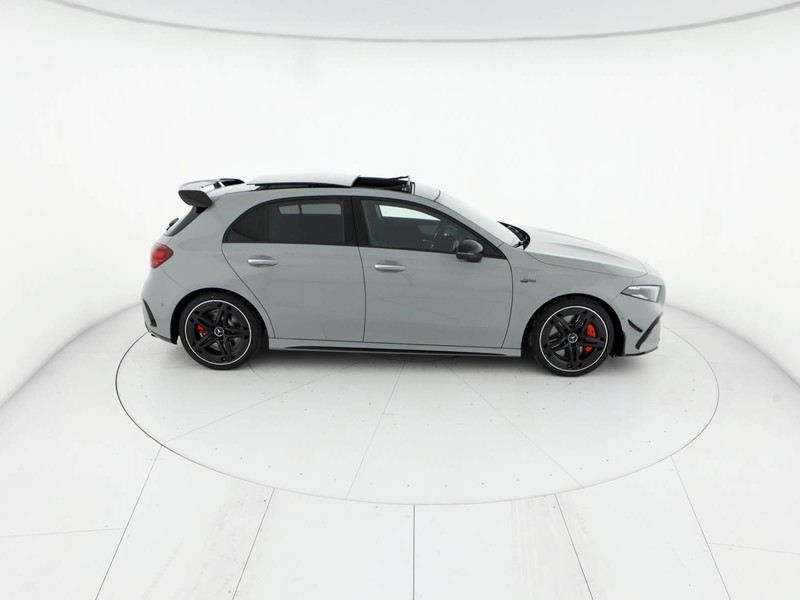 AMG Classe A a amg 35 amg line premium 4matic auto