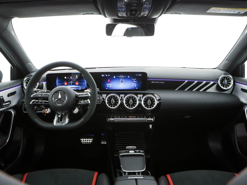 AMG Classe A a amg 35 amg line premium 4matic auto