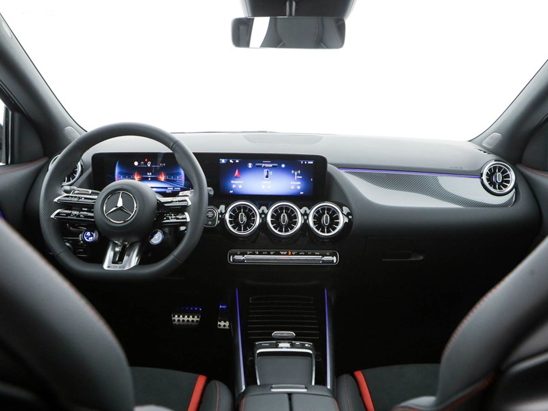 AMG GLA amg 35 amg line premium 4matic auto benzina nero