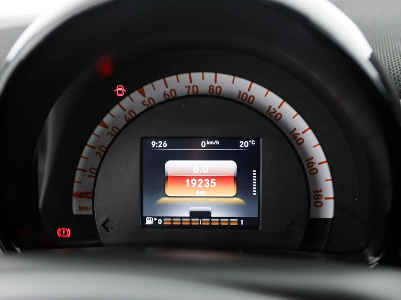 Smart Fortwo 0.9 t passion 90cv twinamic my18