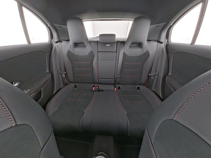 Mercedes Classe A 180 d amg line advanced plus auto