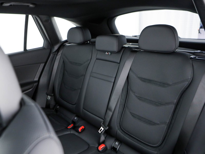 AMG GLC amg 63 s e performance amg line premium plus extra auto
