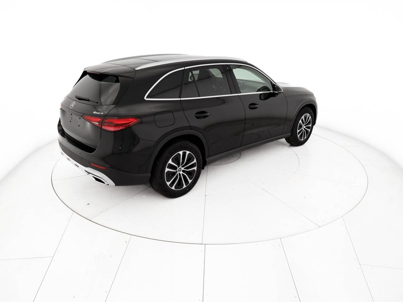 Mercedes GLC 200 D 4MATIC  nero
