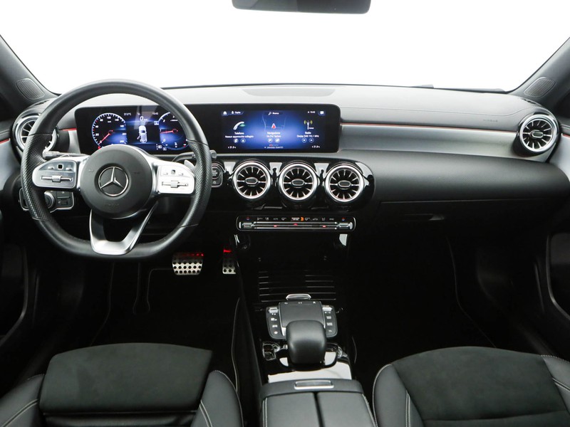 Mercedes Classe A 180 d premium night edition auto diesel nero