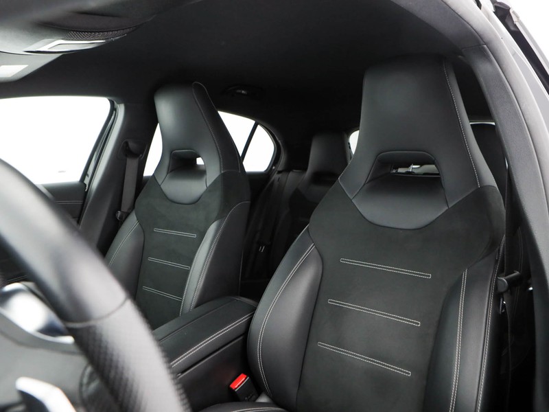Mercedes Classe A 180 d premium night edition auto diesel nero