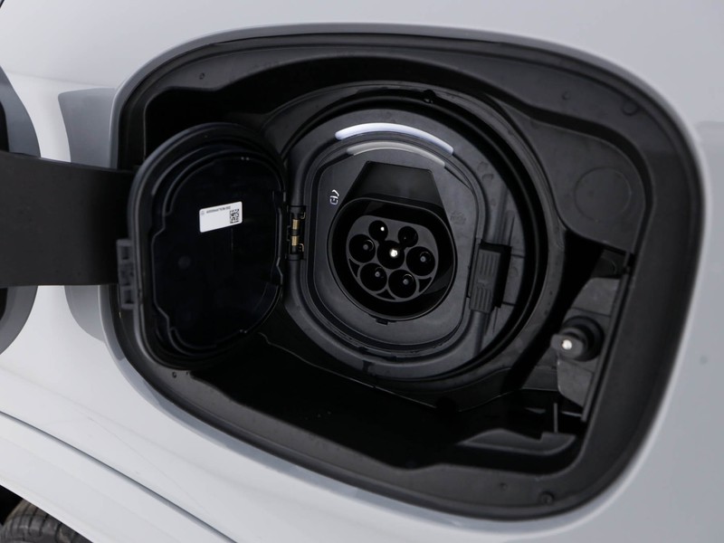Mercedes GLC 300 de phev amg line premium 4matic auto