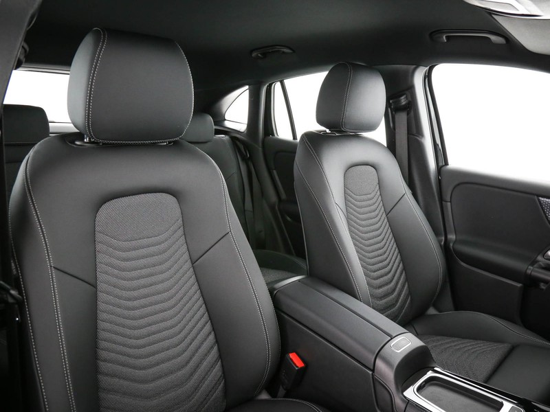 Mercedes GLA 180 d advanced auto