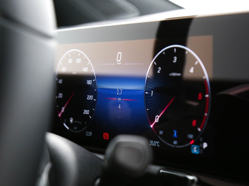 Mercedes GLA 180 d advanced auto