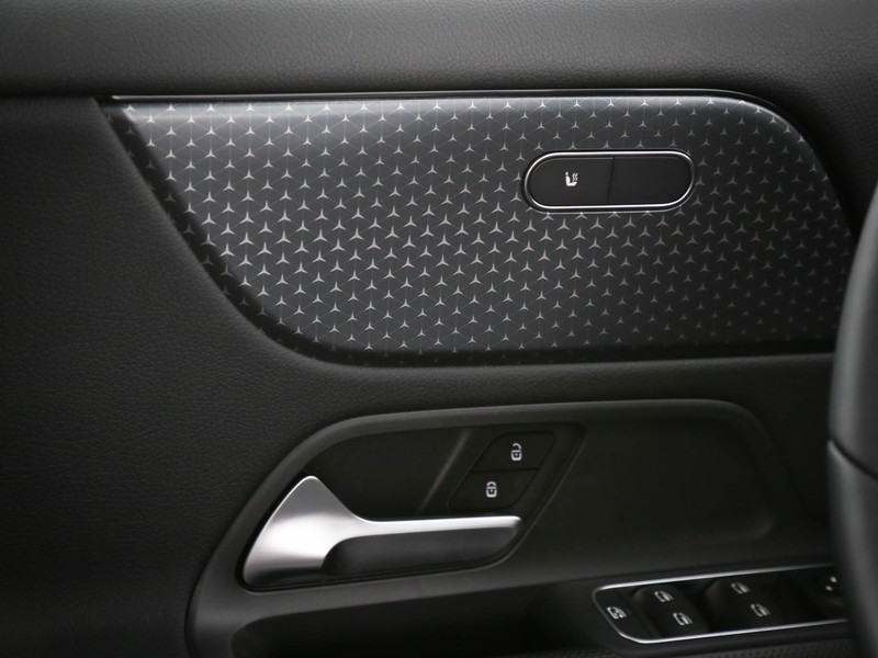 Mercedes GLA 180 d advanced auto