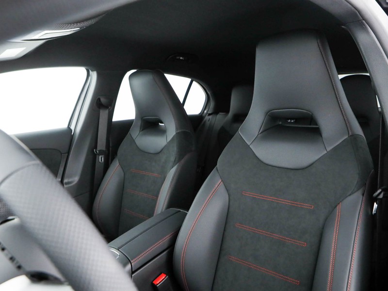 Mercedes Classe A 180 d amg line advanced plus auto